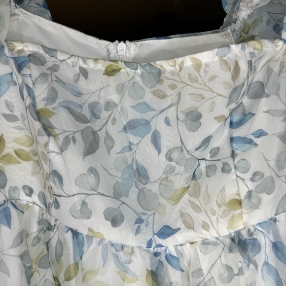 Women’s floral print square neck puff sleeve baby doll dress size medium NWOT - Picture 4 of 8